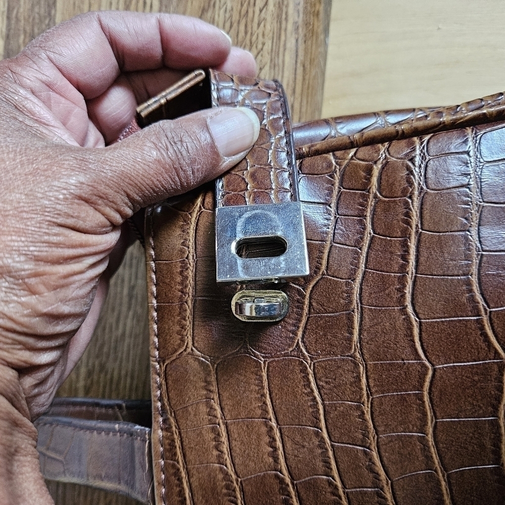 Vintage Cole Chocolate Brown Aux Crocodile Imprint Satchel Bag - Picture 4 of 16